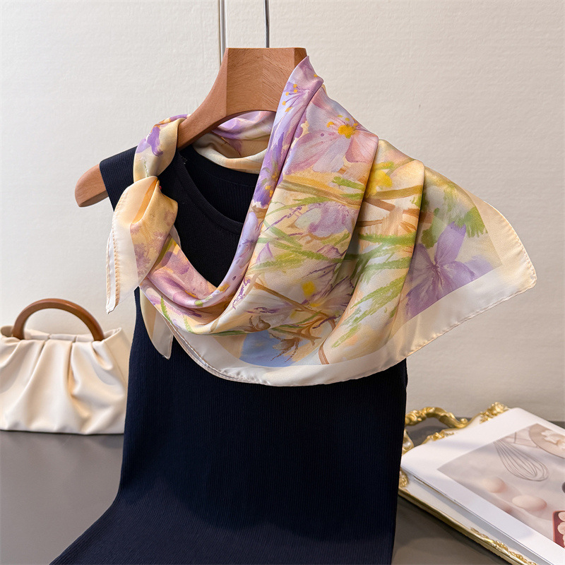 Pañuelo cuadrado de imitación  - Luxury Bags Online reseña y precio